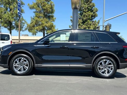 New 2025 Lincoln Corsair Premiere w/ Equipment Group 101A image 5