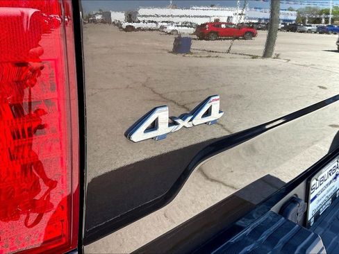 Used 2019 Toyota Tundra Limited image 33