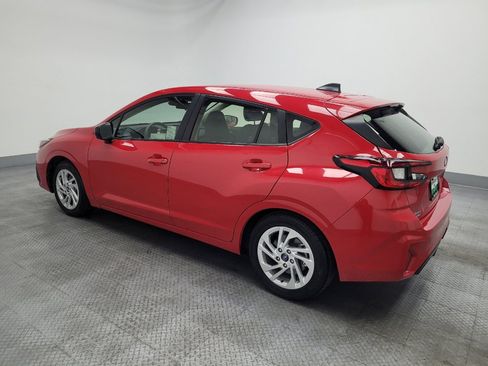 Used 2024 Subaru Impreza 2.0i image 3