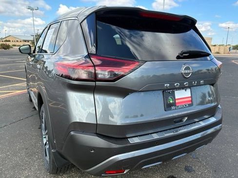 Certified 2023 Nissan Rogue SL w/ SL Premium Package FWD image 4
