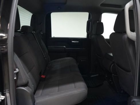 Used 2024 Chevrolet Silverado 2500 Custom w/ Custom Value Package image 32