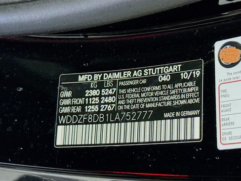 Used 2020 Mercedes-Benz E 350 Sedan w/ Premium Package image 40