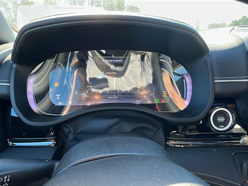 New 2026 RAM 1500 Limited w/ Body Color Bumper Group image 25