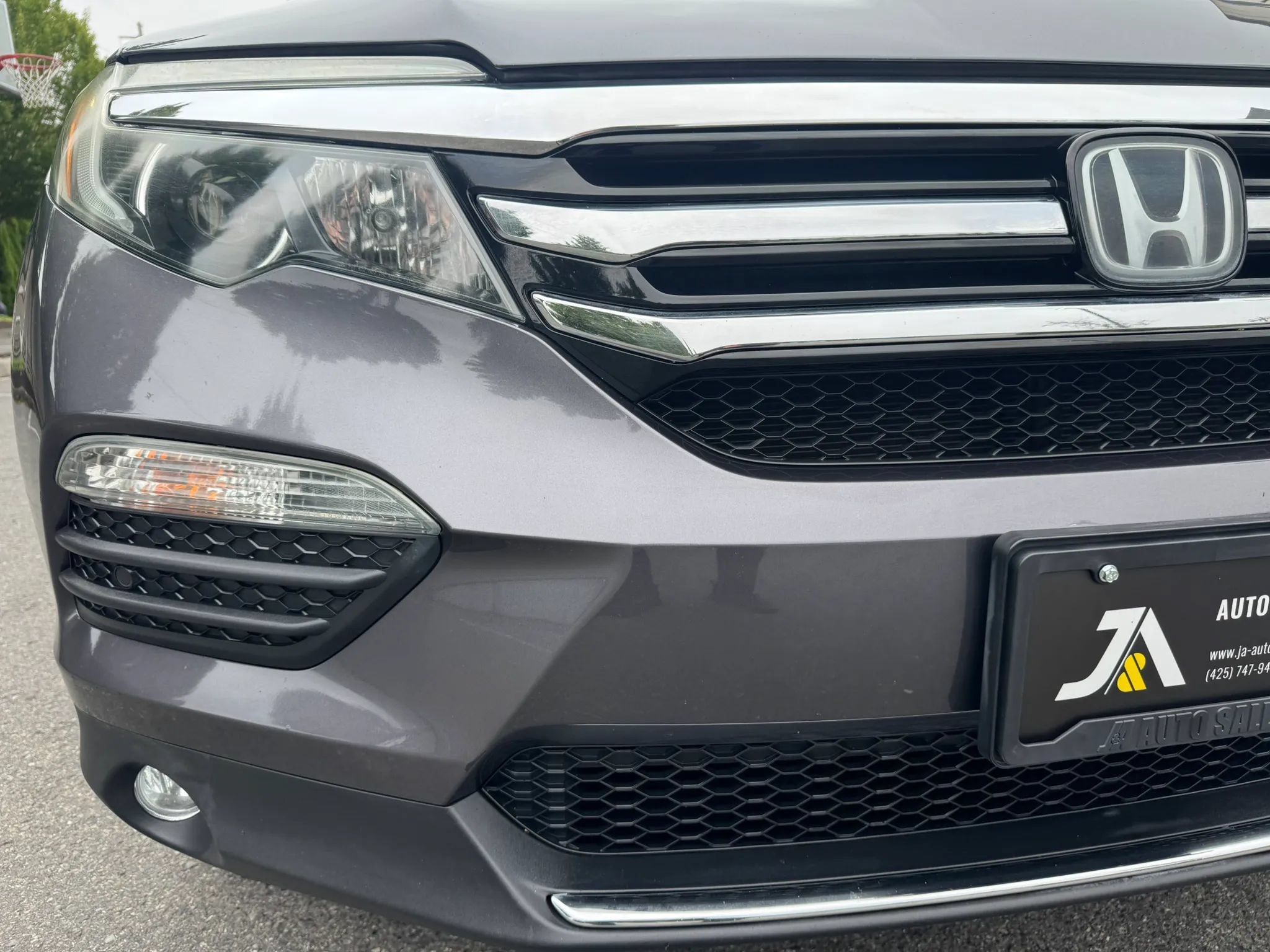Used 2018 Honda Pilot Elite image 13