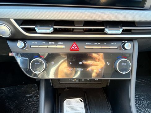 Used 2026 Hyundai Sonata SEL FWD image 18