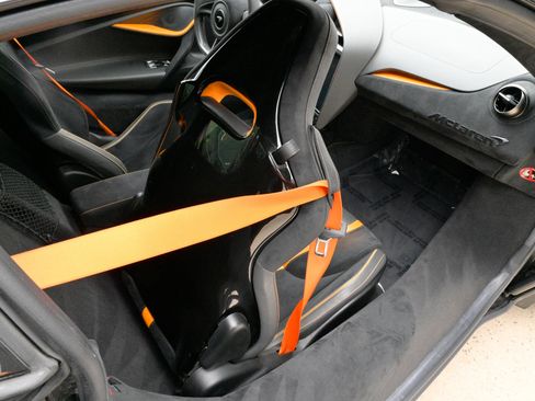 Used 2020 McLaren 720S Performance image 44