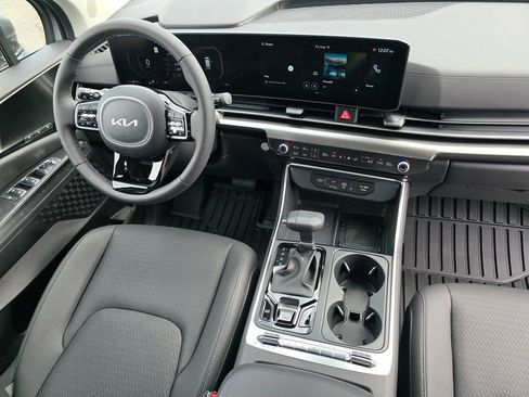 New 2026 Kia Carnival SX Prestige FWD image 11