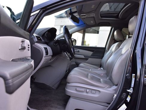 Used 2012 Honda Odyssey Touring image 13