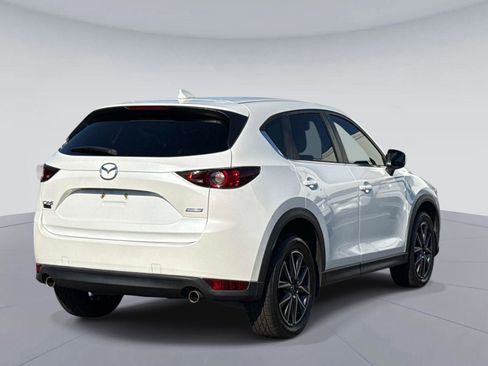 Used 2018 MAZDA CX-5 Touring w/ Preferred Equipment Package image 3