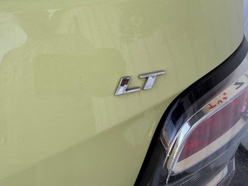 Used 2017 Chevrolet Sonic LT w/ Convenience Package image 33