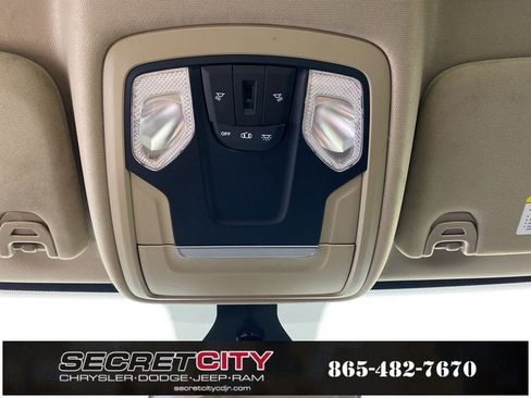 Used 2019 RAM 3500 Big Horn image 20