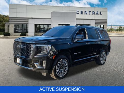Used 2023 GMC Yukon Denali Ultimate image 3