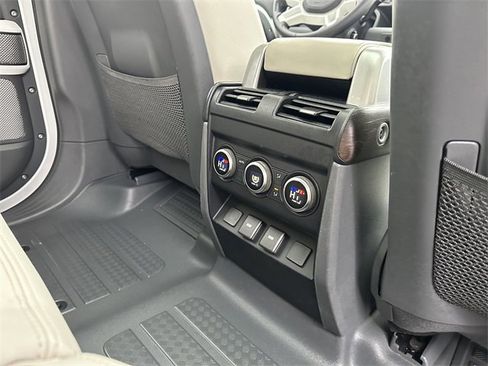 Used 2023 Land Rover Defender 130 First Edition image 38