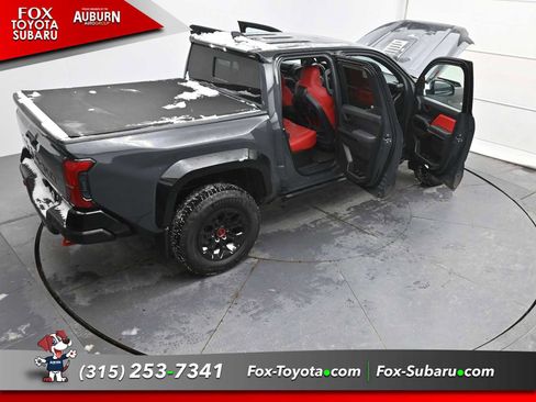 Used 2024 Toyota Tacoma TRD Pro image 34