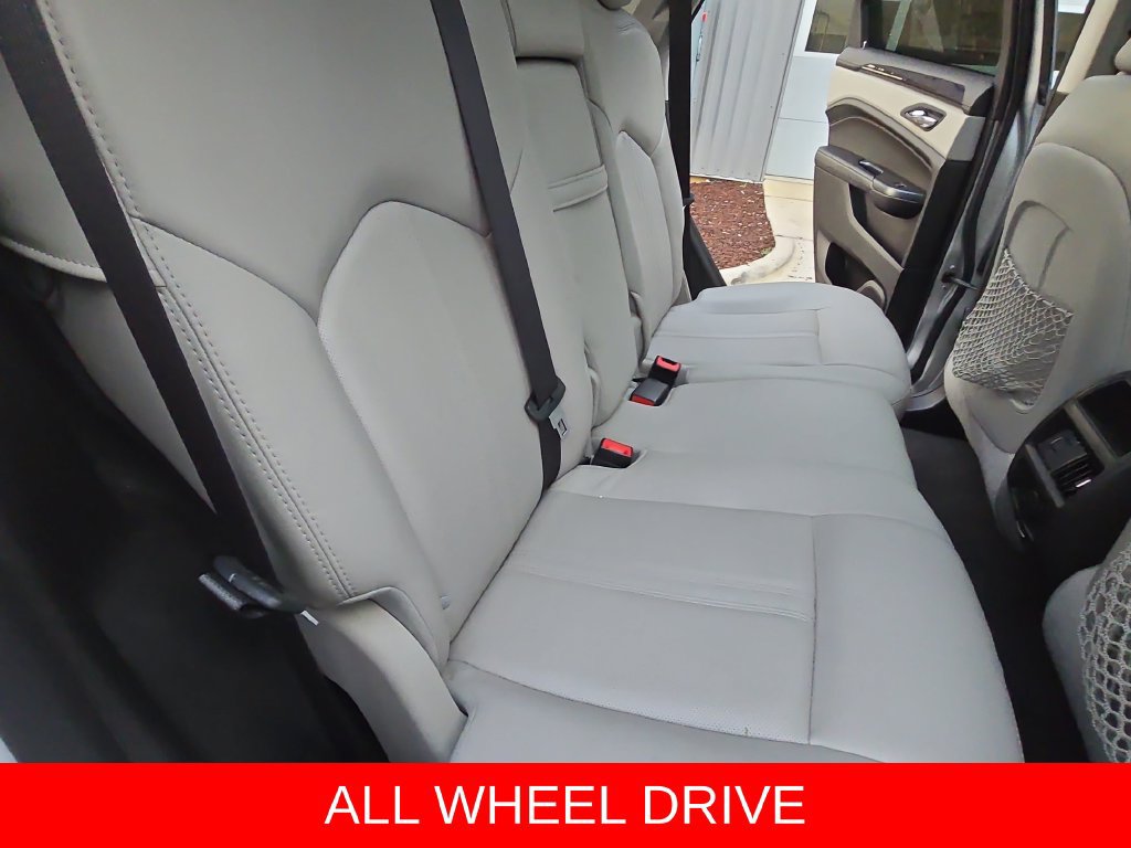 Used 2014 Cadillac SRX Luxury w/ Driver Awareness Package AWD/4WD image 11