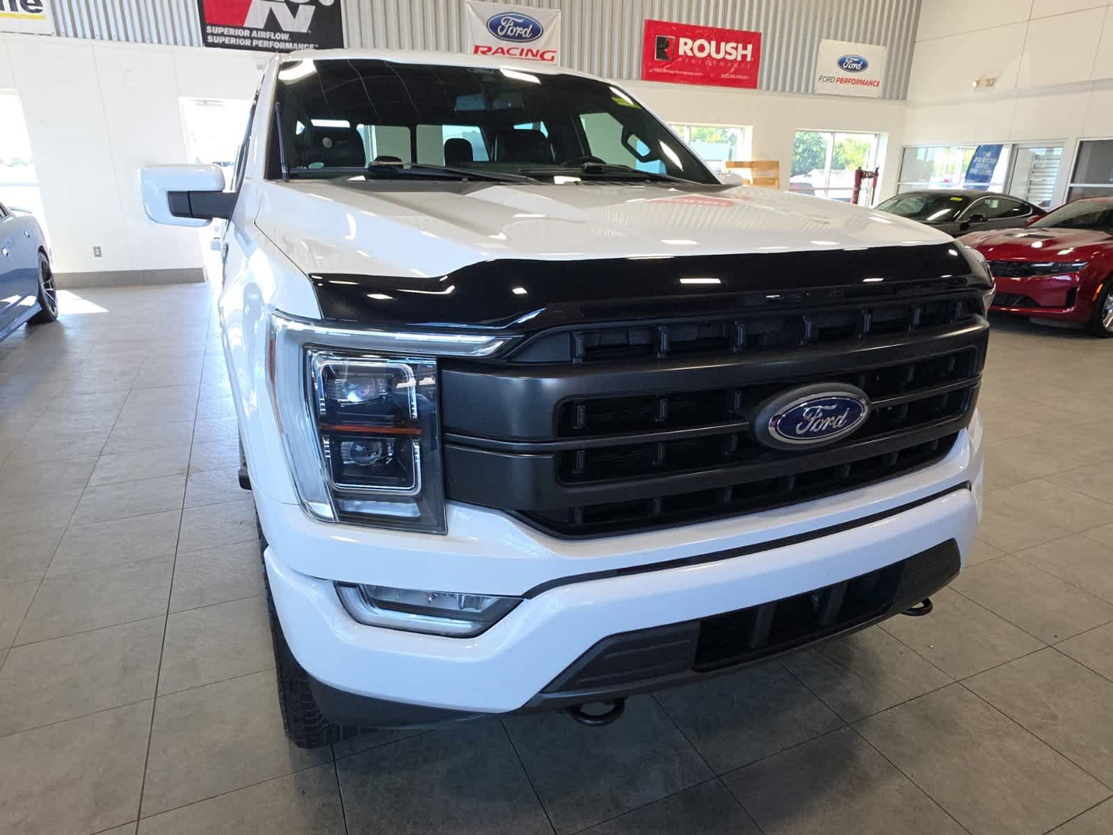 Used 2021 Ford F150 Lariat w/ Equipment Group 502A High AWD/4WD image 3