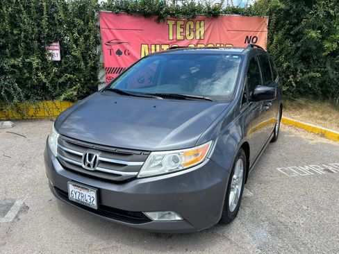 Used 2013 Honda Odyssey Touring image 34