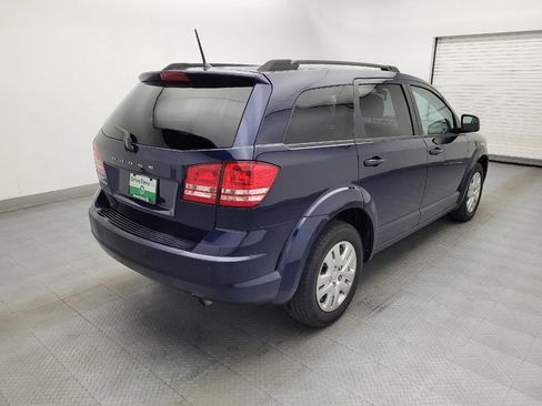 Used 2020 Dodge Journey SE FWD image 9