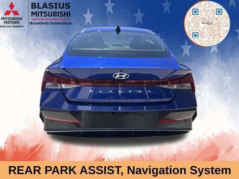 Used 2024 Hyundai Elantra SEL w/ Convenience Package FWD image 9