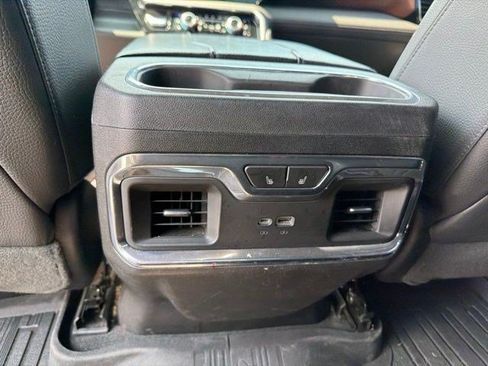 Used 2023 GMC Sierra 1500 Denali w/ Denali Reserve Package AWD/4WD image 13