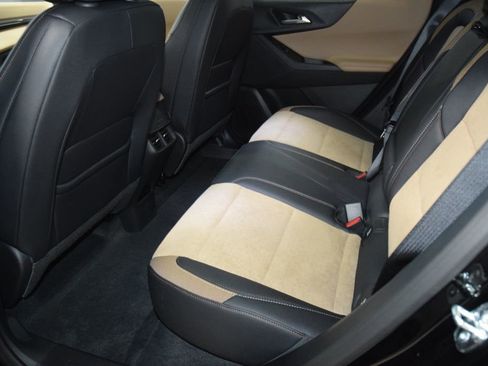 New 2026 Chevrolet Equinox ACTIV AWD/4WD image 37