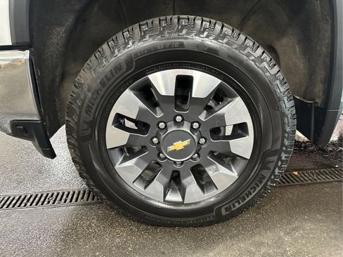 Used 2021 Chevrolet Silverado 3500 LT w/ All Star Edition AWD/4WD image 24