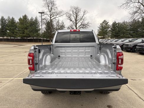 Used 2024 RAM 2500 Laramie image 26