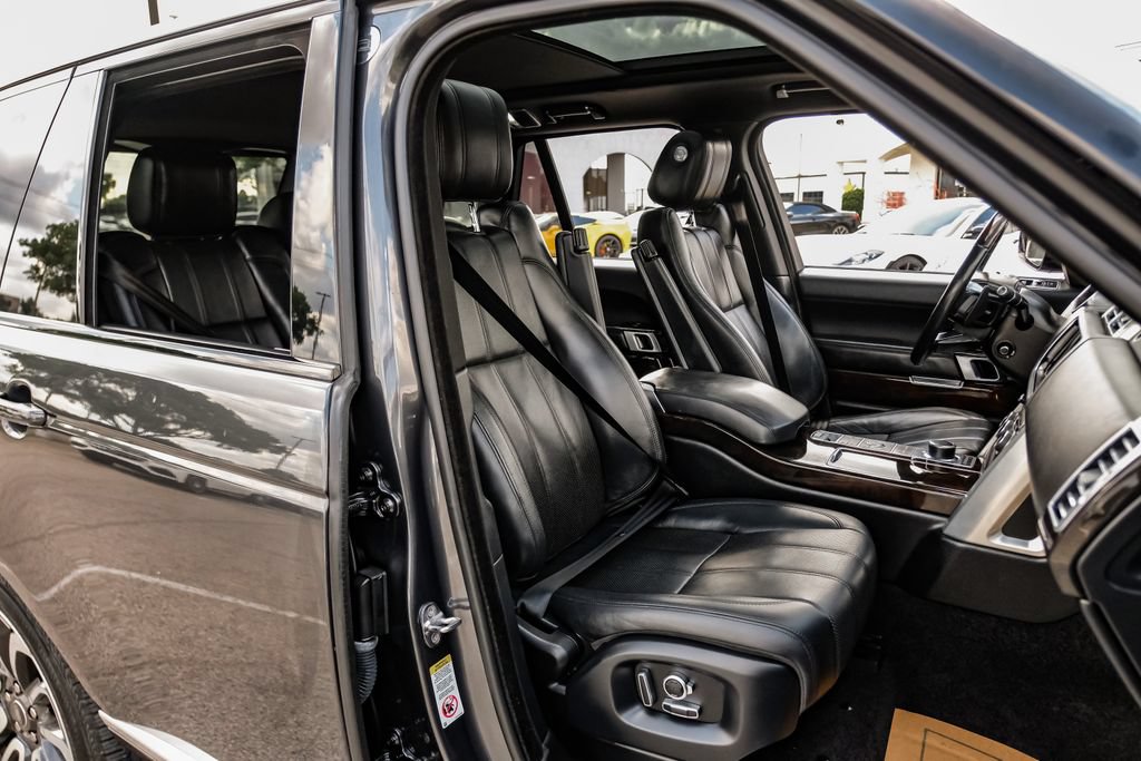 Used 2016 Land Rover Range Rover Supercharged AWD/4WD image 33