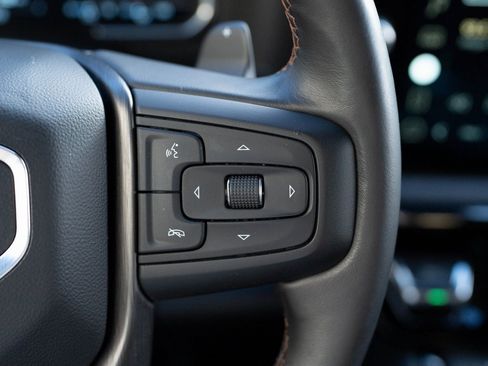 Used 2022 GMC Sierra 1500 AT4 w/ AT4 Premium Package image 26