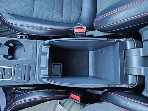 Used 2021 Ford Escape SEL w/ SEL Stealth AWD Package image 18