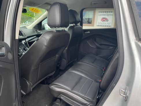 Used 2014 Ford Escape Titanium FWD image 29