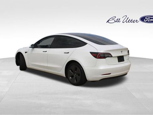 Used 2022 Tesla Model 3 Long Range AWD/4WD image 7