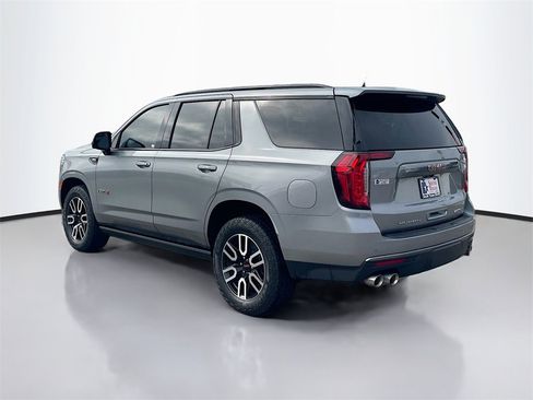Used 2023 GMC Yukon AT4 w/ Technology Package image 5