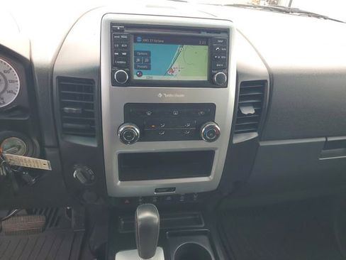 Used 2014 Nissan Titan PRO-4X w/ Pro-4x Luxury Package AWD/4WD image 22