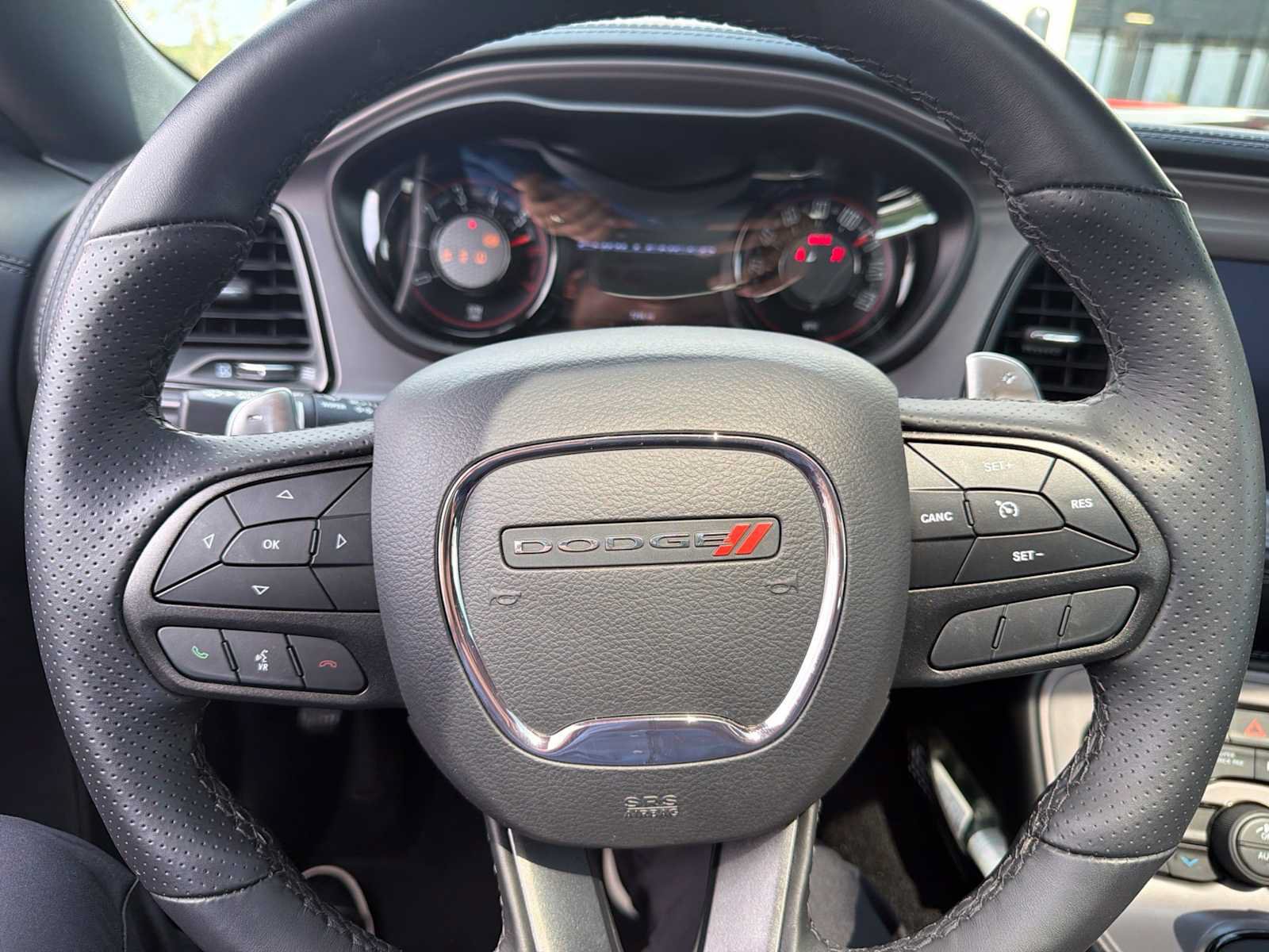 Used 2023 Dodge Challenger R/T w/ Plus Package RWD image 28