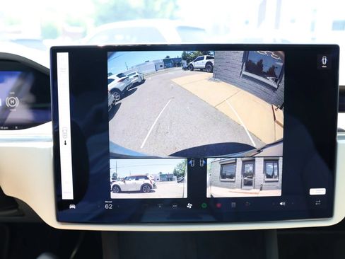 Used 2022 Tesla Model X AWD/4WD image 18