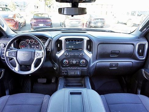 Used 2021 Chevrolet Silverado 1500 LT Trail Boss w/ Bed Protection Package image 22