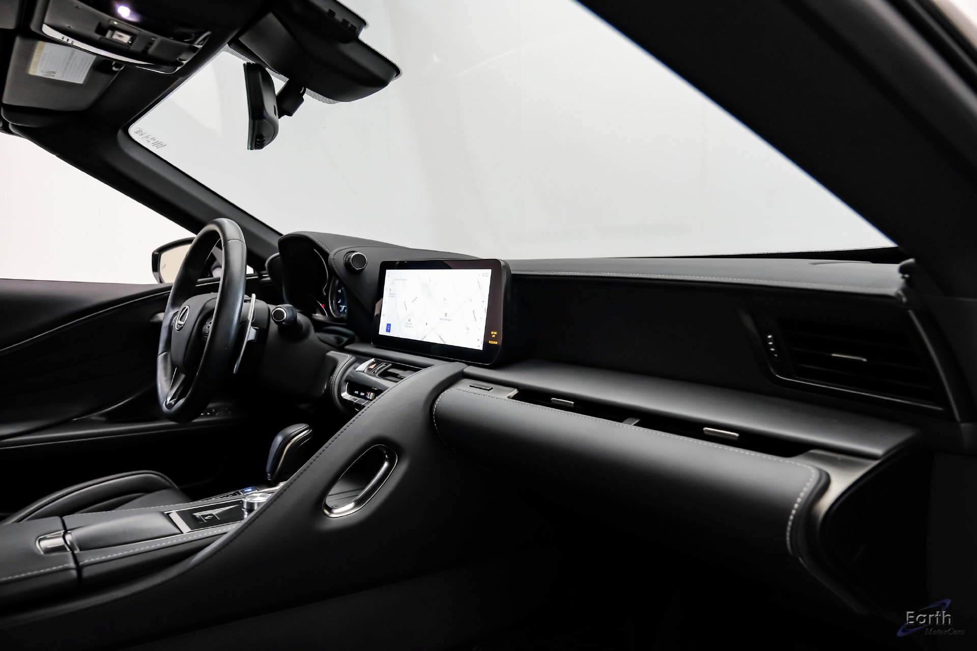 Used 2024 Lexus LC 500 Convertible w/ Touring Package RWD image 39