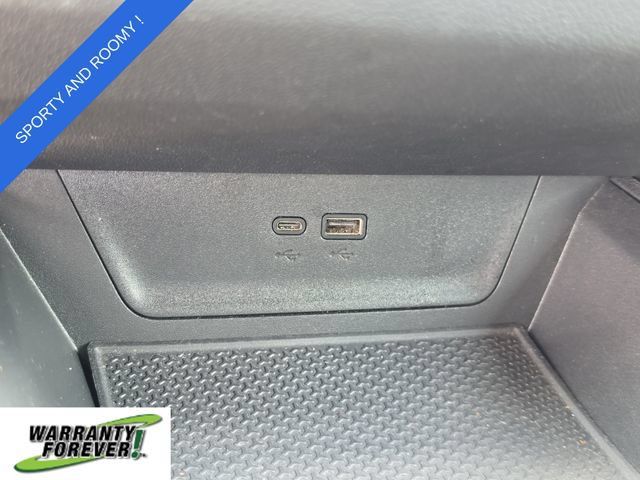 Used 2025 Chevrolet Equinox LT w/ Convenience Package II FWD image 27
