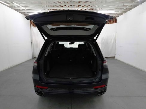 Used 2023 Jeep Grand Cherokee 30th Anniversary AWD/4WD image 30
