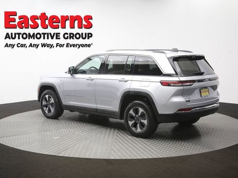 Used 2022 Jeep Grand Cherokee Limited 4xe w/ Luxury Tech Group II AWD/4WD image 66