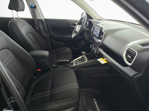 New 2026 Hyundai Venue SEL FWD image 42