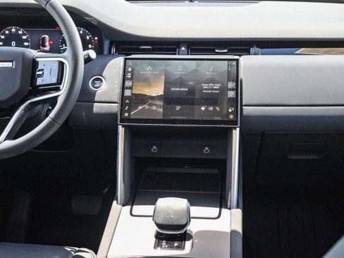 Certified 2024 Land Rover Discovery Sport S image 14