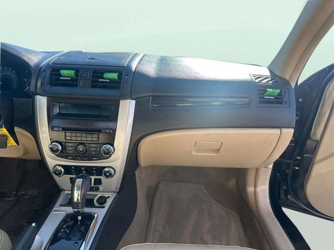 Used 2010 Mercury Milan Premier image 6