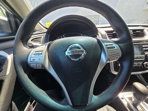 Used 2016 Nissan Altima 2.5 S w/ Power Driver Seat Package FWD image 20