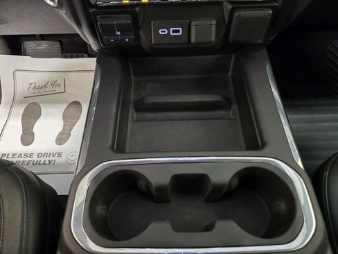 Used 2019 Chevrolet Silverado 1500 LTZ w/ LTZ Plus Package AWD/4WD image 20