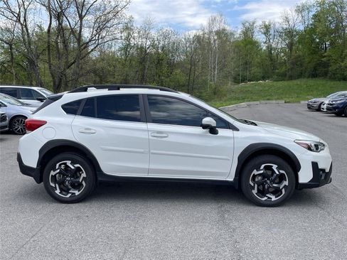 Used 2022 Subaru Crosstrek 2.5i Limited w/ Moonroof Package 2 AWD/4WD image 6