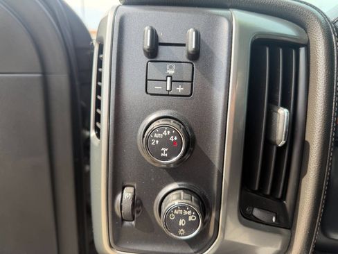 Used 2016 Chevrolet Silverado 1500 LTZ Z71 w/ LTZ Plus Package AWD/4WD image 17