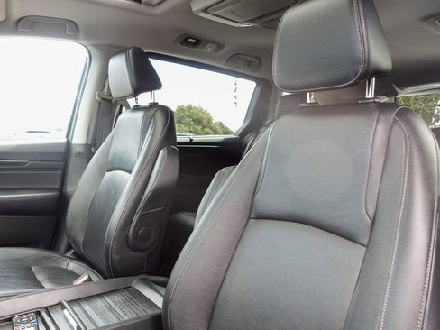 Used 2023 Honda Odyssey Touring image 24
