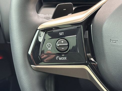 Used 2025 BMW X3 xDrive30i w/ Premium Package image 29